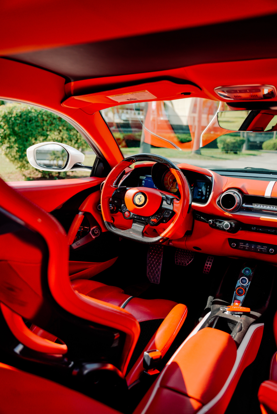 Ferrari 812 Superfast photo